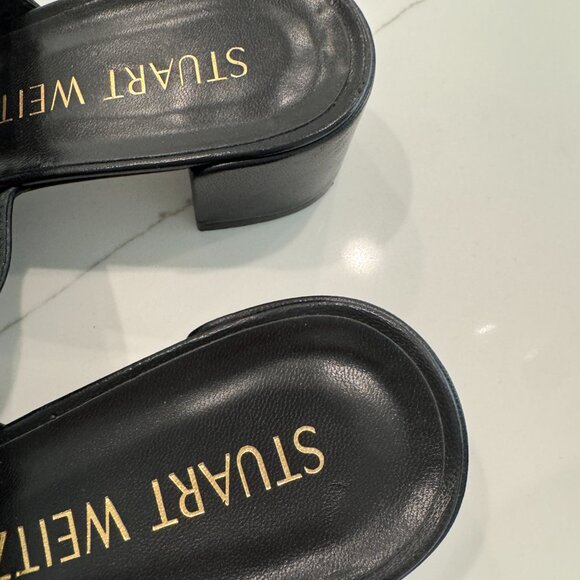 Stuart Weitzman - Picture 6 of 7